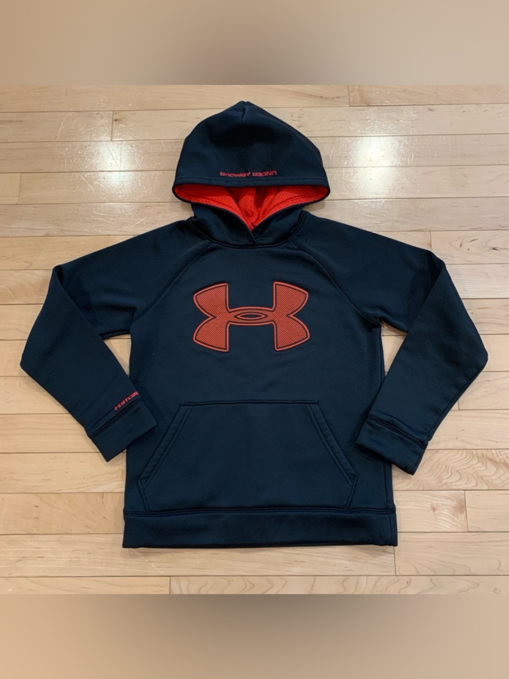 Under Armour Youth Boys Size Small 8 Athletic Hoodie Hooded Sweatshirt Black Red